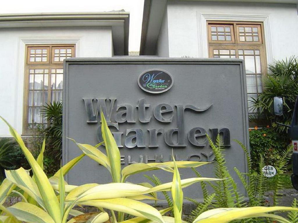 Water Garden Hotell Belihuloya Exteriör bild